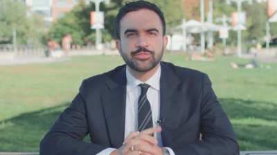 Trump Says He'd Choose Cuomo To Block 'Communist' Mamdani in NYC Mayor Race