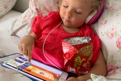 ‘Mom, can we take the elevator?’ Why I’m fine with my daughter speaking Americanese