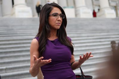 Lauren Boebert blasted over ‘racist’ Halloween costume mocking migrants amid ICE crackdown