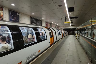 Glasgow to trial free public transport on trains, buses and subway
