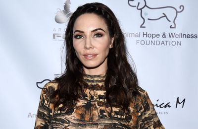 Whitney Cummings engaged to Chris Cole