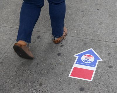 New York City voters head to polls for closely watched mayoral election