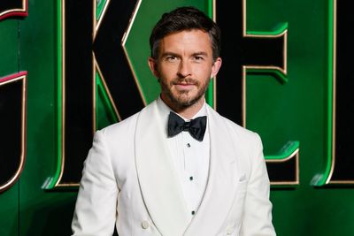 Jonathan Bailey’s Wicked castmates congratulate star on People’s Sexiest Man Alive award