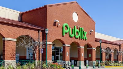 5 Best Thanksgiving Items To Buy at Publix Before They Sell Out