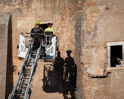 Manslaughter inquiry opened after death of worker in Rome tower collapse