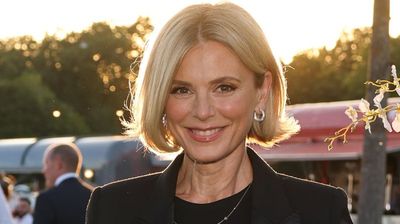 Emilia Fox’s light-wash jeans are the underrated alternative to dark denim we should all be wearing more often