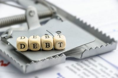 Dave Ramsey Caller Trying To Pay Off $162,000 Personal Debt Complains Her Friends Give Her Flak For Dodging Weekend Trips. 'Weird Cult People'