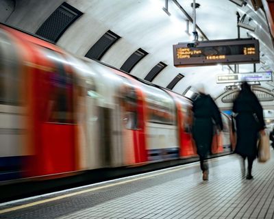 RMT accepts three-year pay deal for London Underground staff