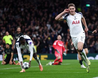 Van de Ven stunner inspires 10-man Spurs to emphatic win over Copenhagen