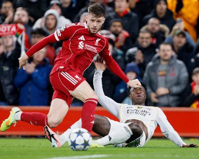 Bradley shuts down Vinícius and shows Liverpool he can be right-back for future
