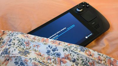 Finally! The Steam Deck can now download games in a new 'display-off, low-power' mode before automatically going to sleep
