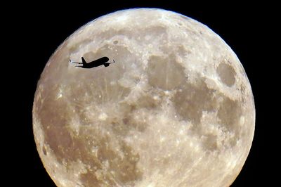 How to see the biggest supermoon of the year over London on Bonfire Night