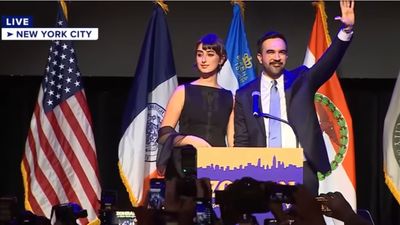 Meet Rama Duwaji: 10 Photos of Zohran Mamdani's Wife, NYC's New Mayoral Partner