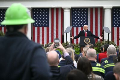 White House told to bring back sign-language interpreters even though Trump dislikes ‘sharing a platform,’ judge rules