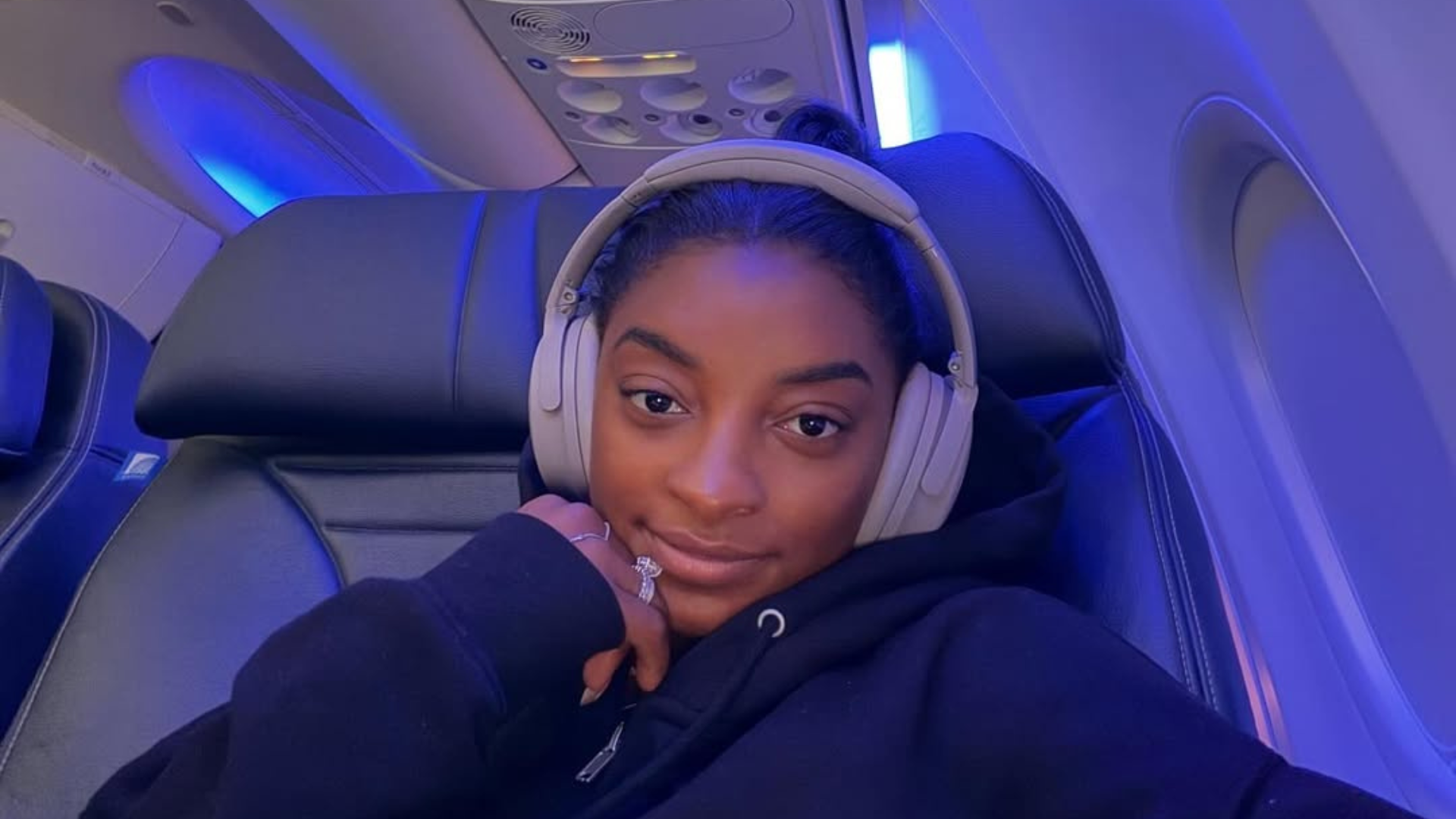 Simone Biles Sends Internet Into Frenzy After…