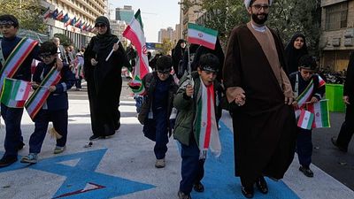 Mass anti-US rallies held in Tehran on 46th anniversary of US embassy takeover