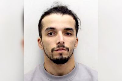 Two more prisoners on run after being released from jail by mistake in fresh crisis for Labour