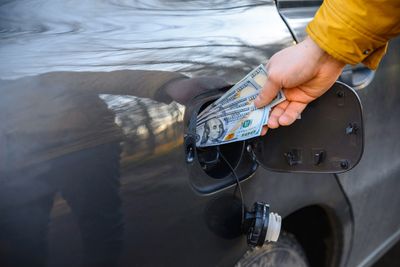 8 Genius Ways to Get Better Gas Mileage Instantly