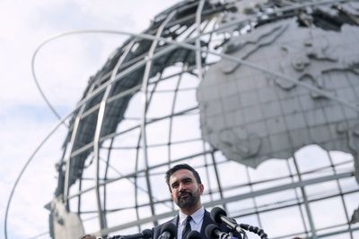 Mamdani announces veteran transition team as he makes plans to carry out an ambitious agenda for NYC