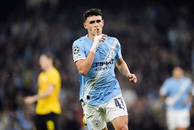 Phil Foden scores twice as Man City beat Borussia Dortmund in Champions League