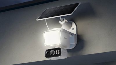 Tapo’s new security kit is a floodlight, solar panel and pan/tilt camera in one
