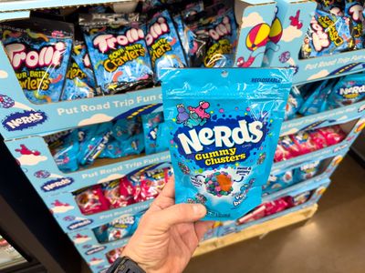 7 Store Aisles That Are Scientifically Designed to Trigger Impulse Buys