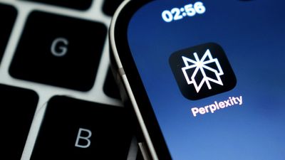 I replaced Siri with Perplexity's AI Assistant for a day — the results were not what I expected