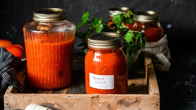 Can Botulism Kill You? Here's Why The FDA Recalled Tomato Sauce Brands, Warns of Risk