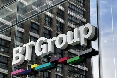 BT loses broadband customers to rivals and sheds another 5,000 jobs