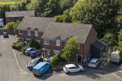 Father of Southport killer regrets not reporting machete delivery, inquiry hears