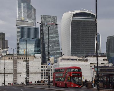 Banks poised to escape tax rises in Rachel Reeves’s budget