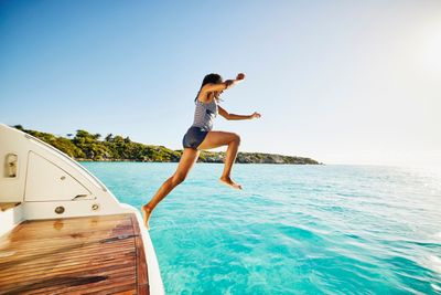 Wall Street can’t decide whether the job market is showing a ‘rebound’ or declining to ‘stall speed’