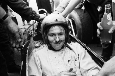 Bruce McLaren's grave vandalised as police open inquiry ahead of Brazilian Grand Prix