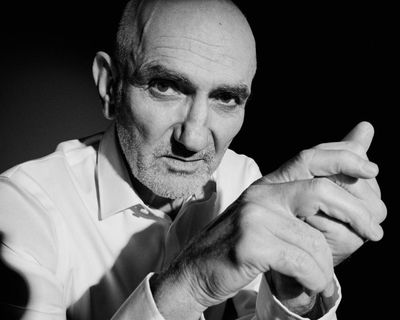Paul Kelly: Seventy review – reflections on ageing from a musician bigger than ever