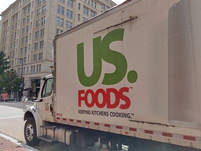 What's Going On With US Foods Stock Today?