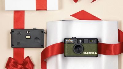 Camp Snap just got personal. The trendy Camp Snap compact camera can now be customized – and it’s still under $90 / £70