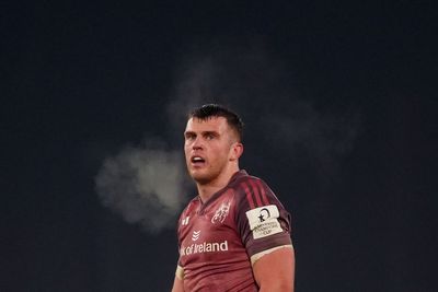Tom Farrell hailed for ‘resilience’ as Munster centre prepares for Ireland bow