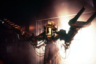 'Predator: Badlands' Has A Not-So-Secret 'Aliens' Easter Egg