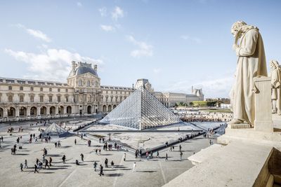 The Real Reason Behind the Louvre Security Breach: Was Video Surveillance Compromised by a Password Blunder?
