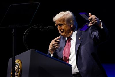 Out-of-touch Trump talks up economy among sycophants and stars in Miami