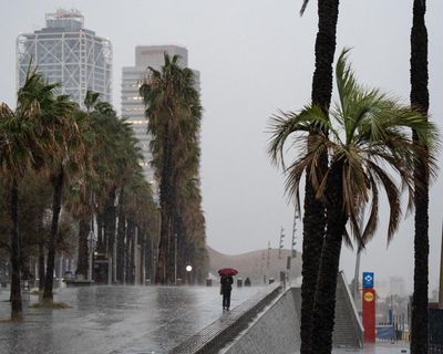 Weather tracker: Thunderstorms and heavy rain hit Iberian peninsula