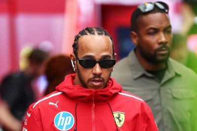 Lewis Hamilton responds to Ferrari F1 exit rumours with contract detail
