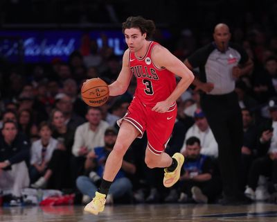 Josh Giddey might be the anti-Jordan – but the Australian is finally winning over Chicago