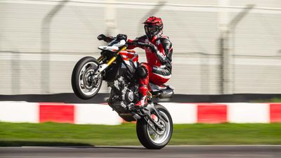 Ducati's New Hypermotard V2 Is Exactly What I Want, But Shouldn't Have