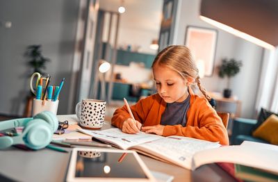 8 After-School Rules for 90s Kids That Would Be Considered Neglect Today