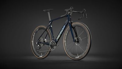 Merida bucks the wide gravel tyre trend with its new Mission race bike