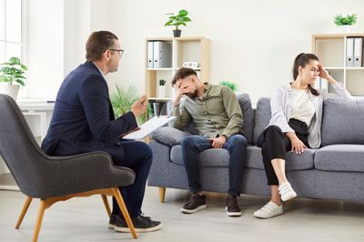 What Makes a Man a Bad Husband? These 7 Habits Say It All