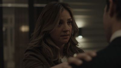 Abby Elliot Reveals Wild Connection Between The Bear And Peacock’s All Her Fault