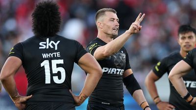 After a decade of pain, Foran goes out on his own terms