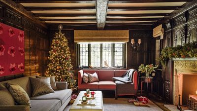 4 Ways Smart Lights Can Elevate Indoor Holiday Gatherings and Save Up to 90% of Your Usual Energy Usage